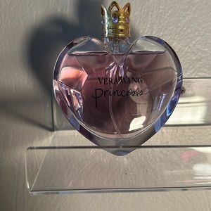 Vera Wang Princess perfume
